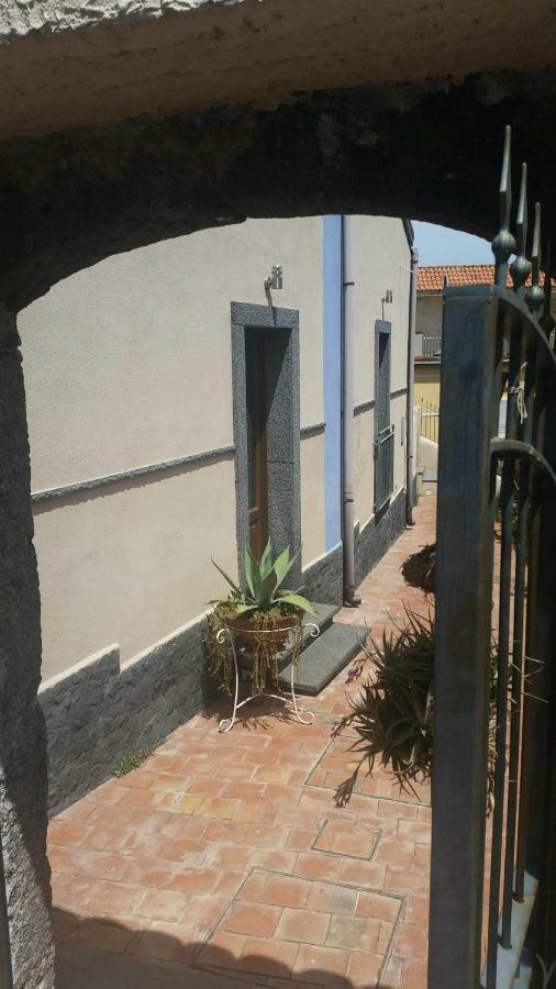 L.T. Metis Hotel Acireale Exterior photo